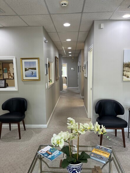 More Photos Of 666 Boston Post Rd, Guilford Medical For Sale