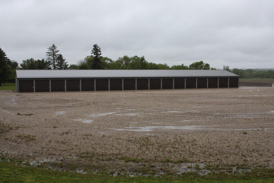 More Photos Of N1169 County Road V, Campbellsport Self Storage For Sale