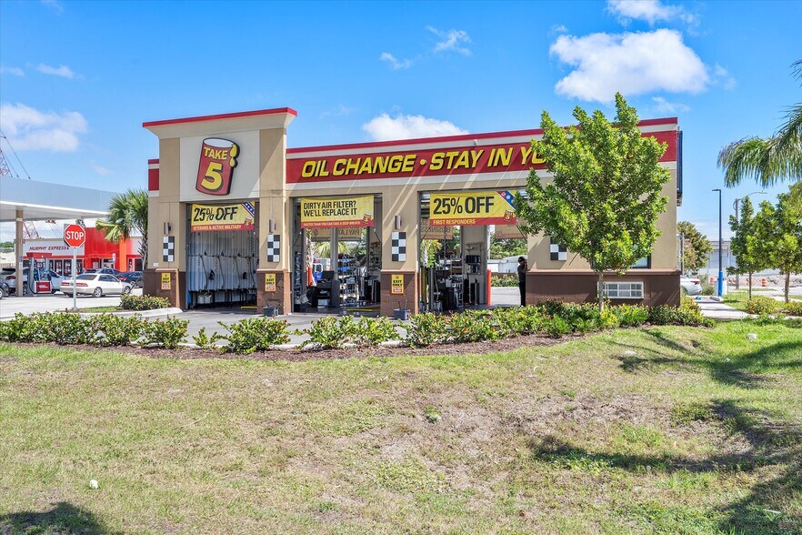 More Photos Of 15045 NW 7th Ave, Miami Service Station For Sale