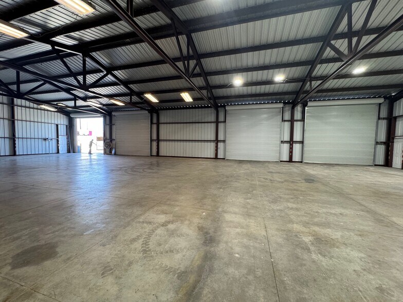 More Photos Of 2371 Artesia st, San Bernardino Warehouse For Sale