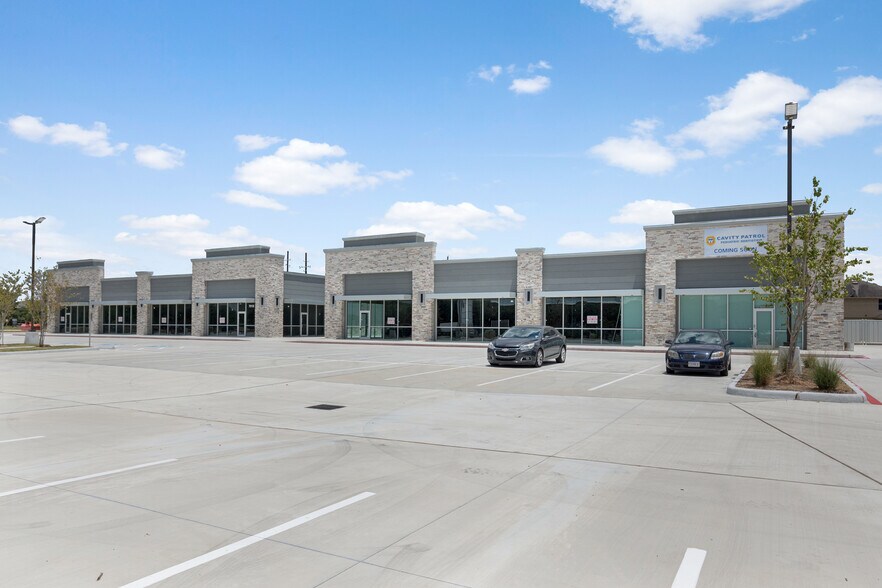 More Photos Of 7914 Fry Rd, Cypress Storefront For Lease