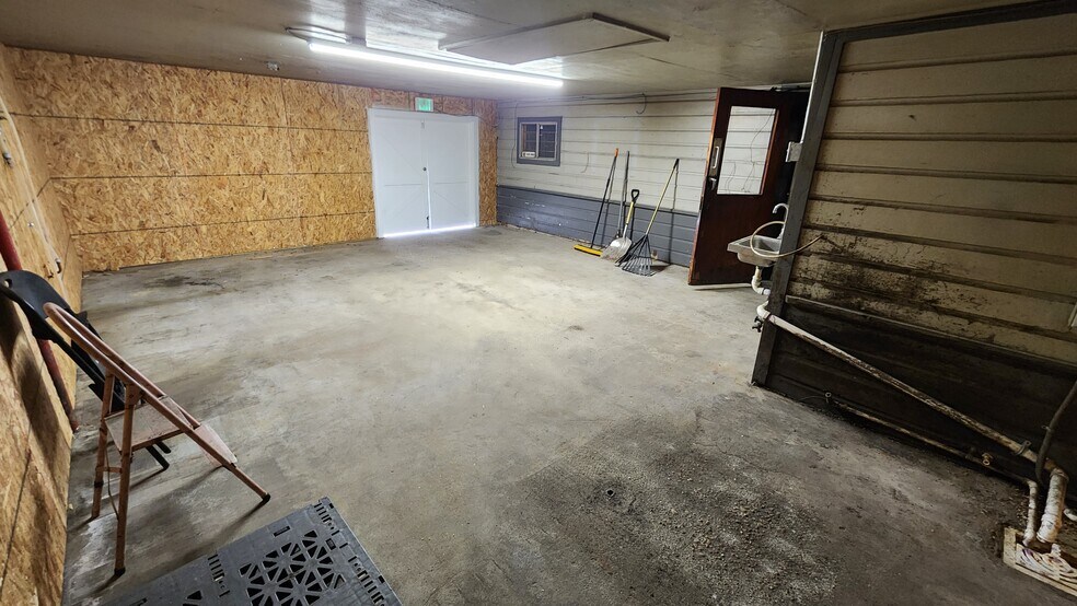 More Photos Of 6225 Greens Rd, Humble Bar For Lease