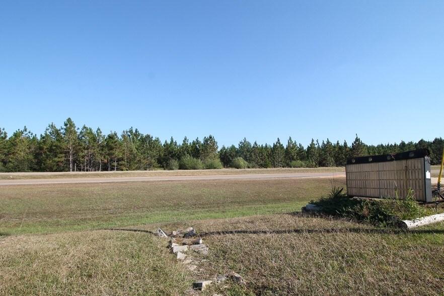 More Photos Of 3207 Highway 63 S, Lucedale Storefront Retail Office For Sale