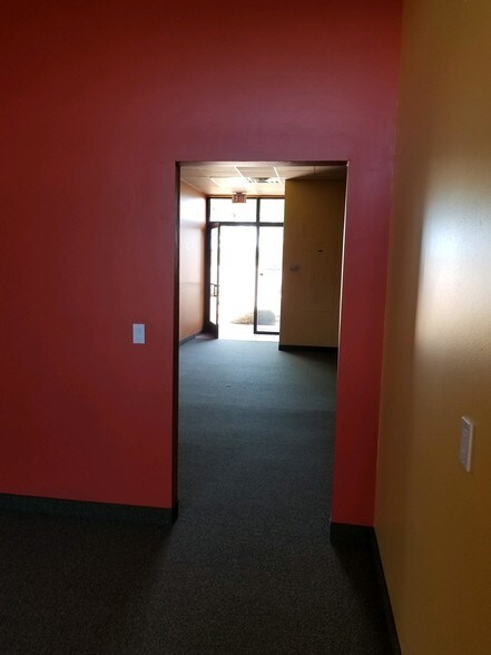 More Photos Of 25 Easy St, Carefree Office For Lease