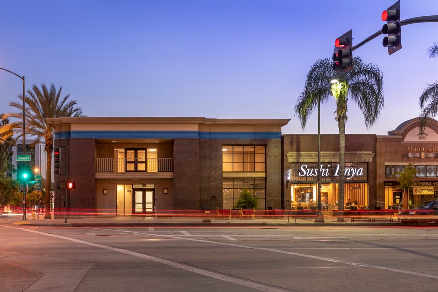 More Photos Of 132 E Colorado Blvd, Pasadena Storefront Retail Office For Lease