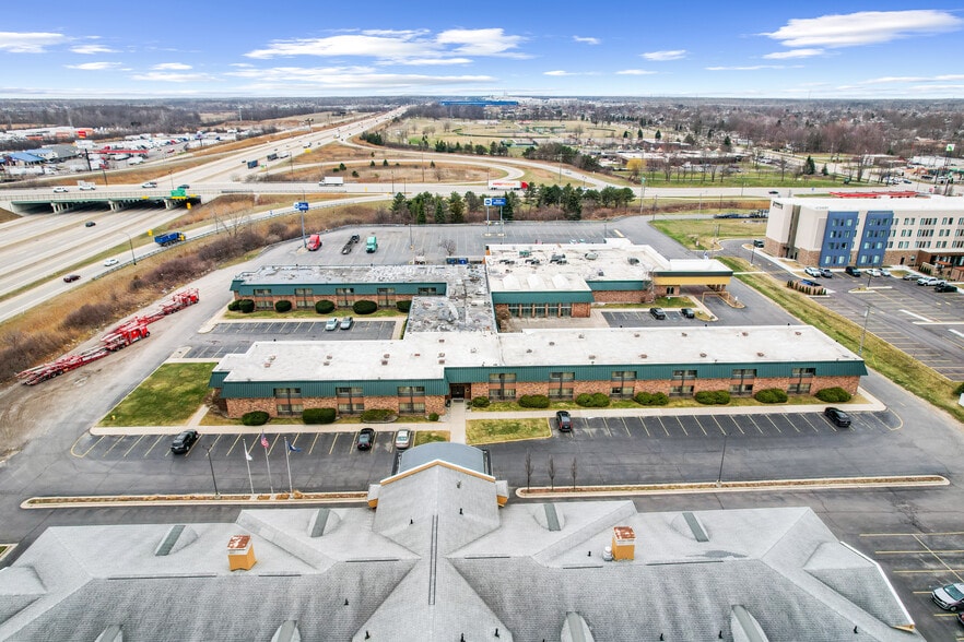 More Photos Of 21700 West Rd, Woodhaven Hotel For Sale