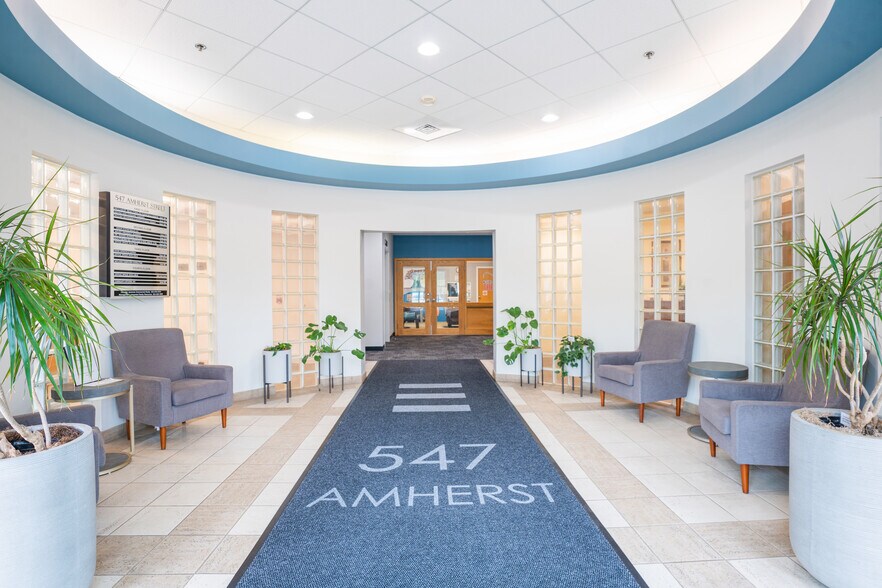 More Photos Of 547 Amherst St, Nashua Office For Lease