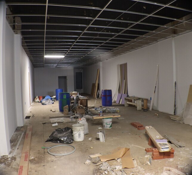 More Photos Of 1521-1527 State St, Erie General Retail For Sale