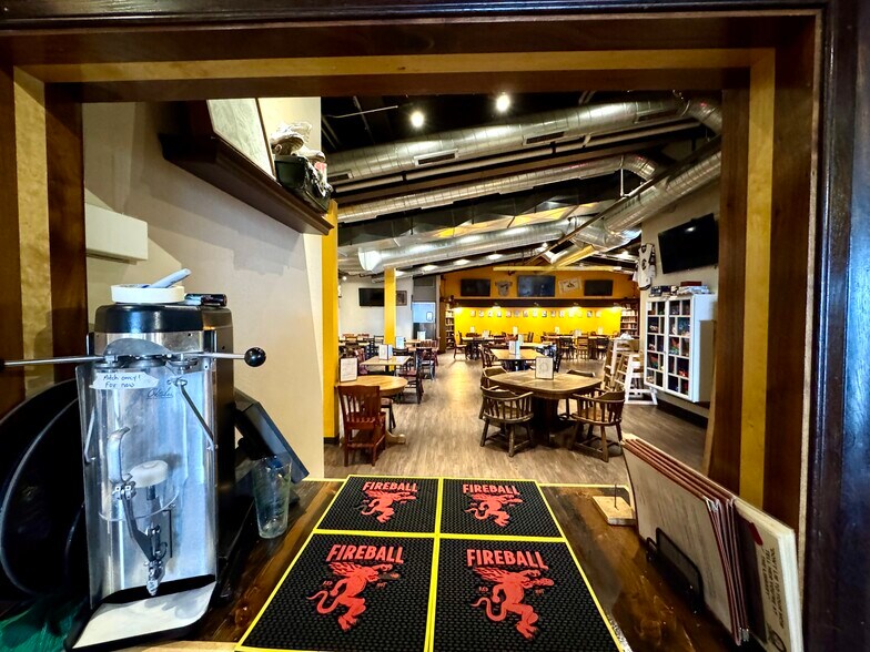 More Photos Of 201 E Custer St, Laramie Restaurant For Sale