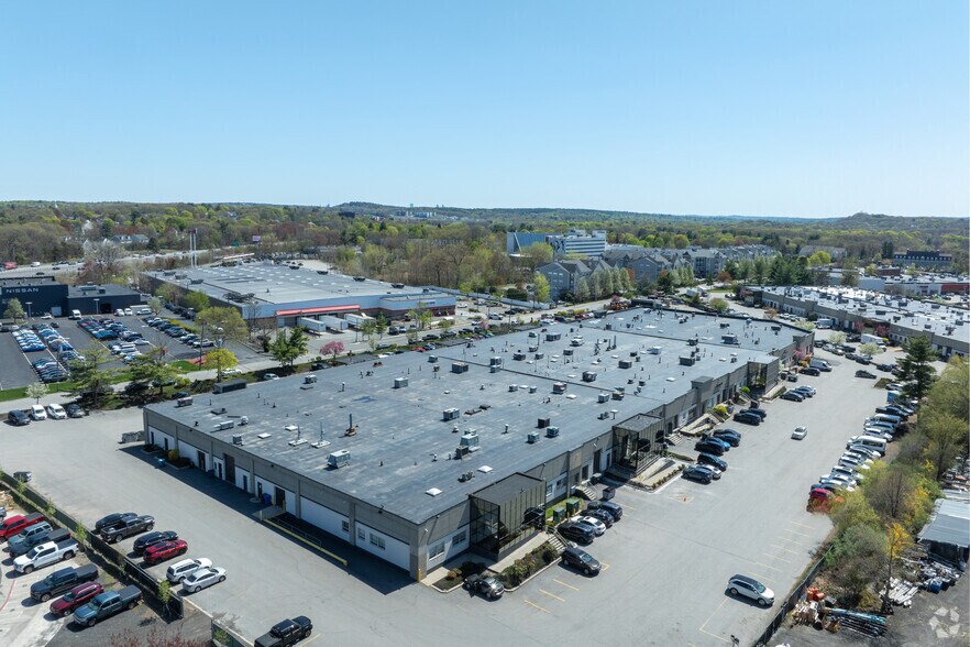 More Photos Of 74-124 Cummings Park, Woburn Light Manufacturing For Lease