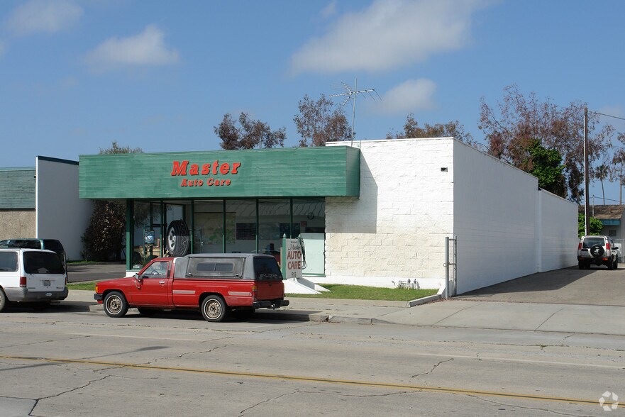 More Photos Of 955 S A St, Oxnard General Retail For Sale