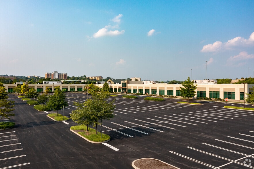 More Photos Of 1 Innovation Dr, Plymouth Meeting Light Distribution For Sale