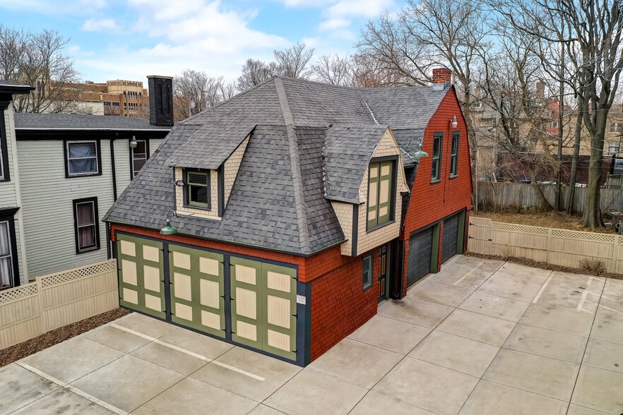 More Photos Of 3209 W Wells St, Milwaukee Hospitality For Sale