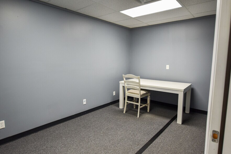 More Photos Of 214 Industrial Park Dr, Soddy-Daisy Manufacturing For Lease