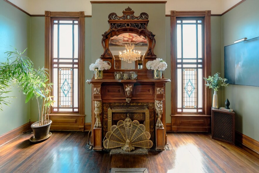 More Photos Of 310 Ball Park Loop, Denison Hospitality For Sale