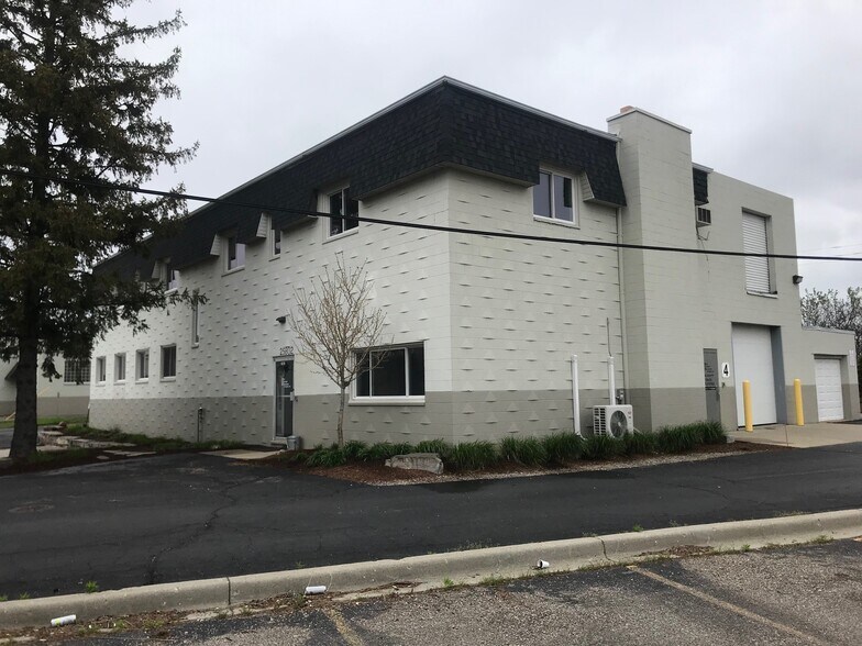 More Photos Of , Novi Unknown For Sale