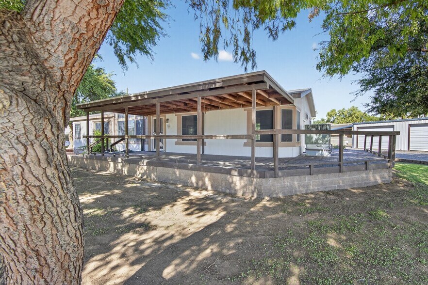 More Photos Of 9259 S Priest Dr, Tempe Showroom For Lease