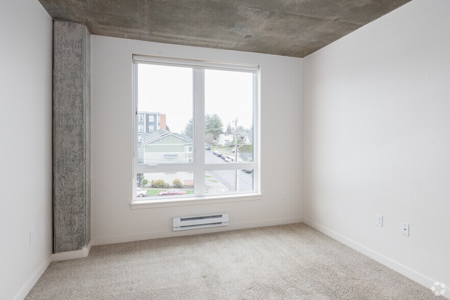 More Photos Of 102 N G St, Tacoma Apartments For Lease