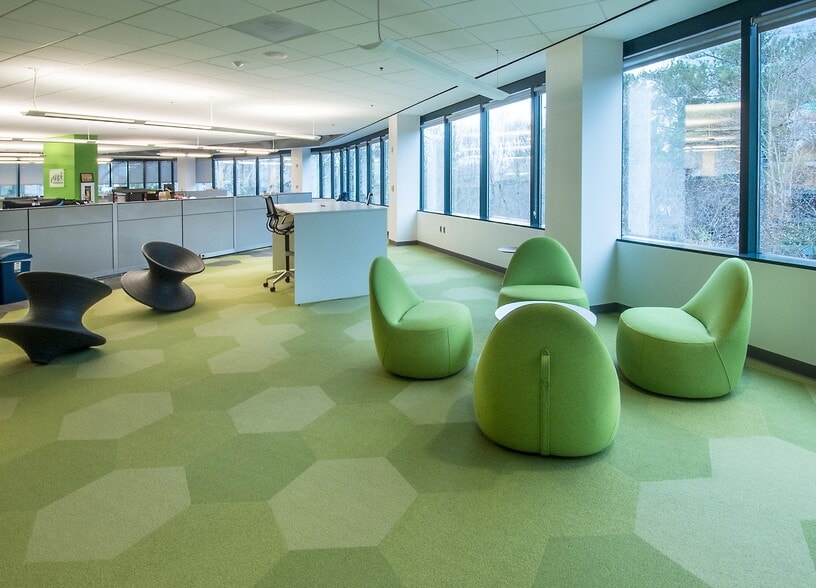 More Photos Of 3301 Windy Ridge Pky SE, Atlanta Office For Lease