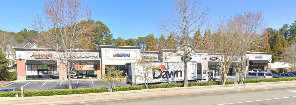 More Photos Of 10511 Bells Ferry Rd, Canton Storefront For Sale