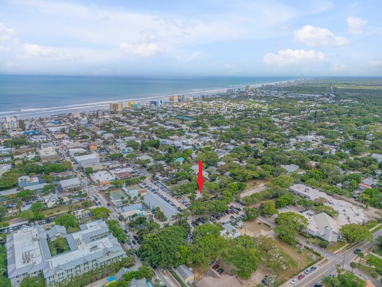 More Photos Of 214 Columbus Ave, New Smyrna Beach Land For Sale