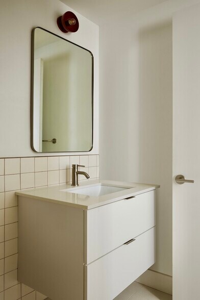 More Photos Of 2007 Cambridge St, Philadelphia Apartments For Sale