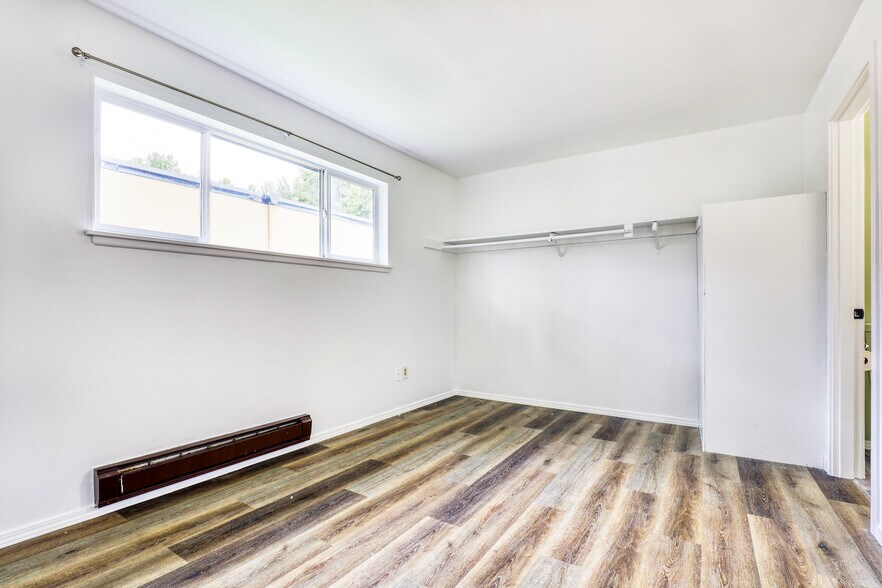 More Photos Of 720 Washington Ave N, Kent Apartments For Sale