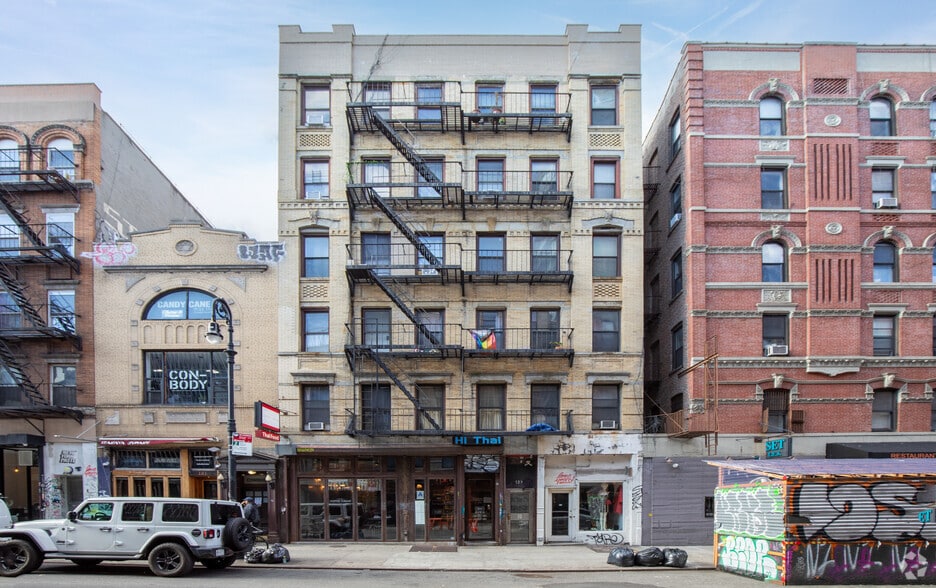 More Photos Of 123-125 Ludlow St, New York Apartments For Lease