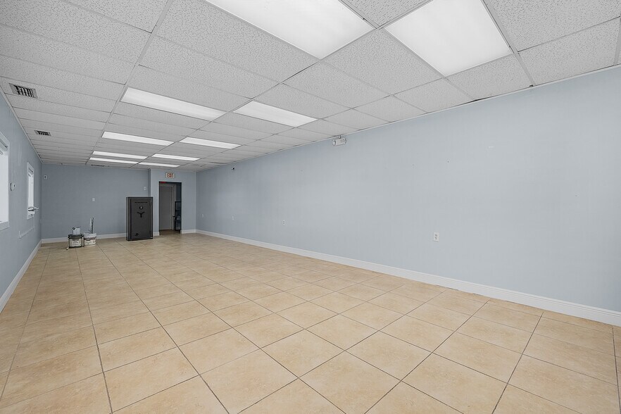 More Photos Of 5261 Pine Island Rd NW, Bokeelia Storefront Retail Office For Sale