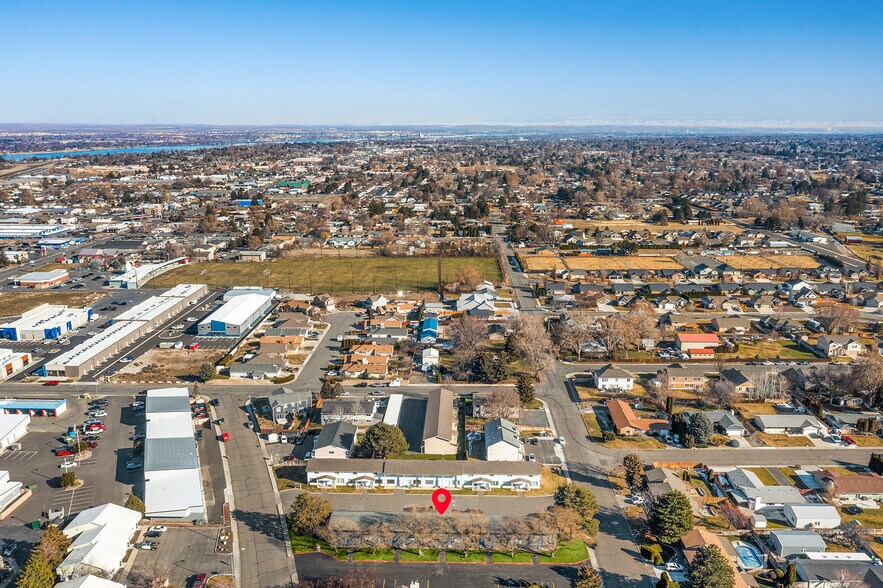 More Photos Of 6721 W Kennewick Ave, Kennewick Apartments For Sale