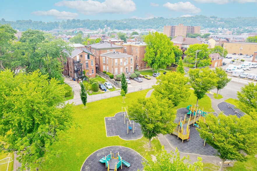 More Photos Of , Pittsburgh Multifamily For Sale