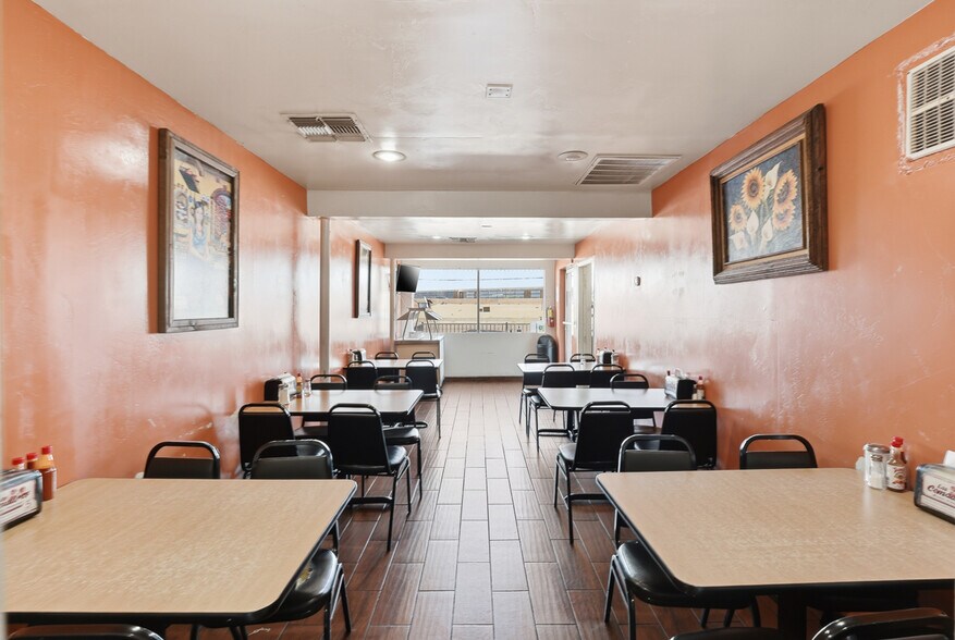 More Photos Of 11709 W Thunderbird Rd, El Mirage Restaurant For Sale