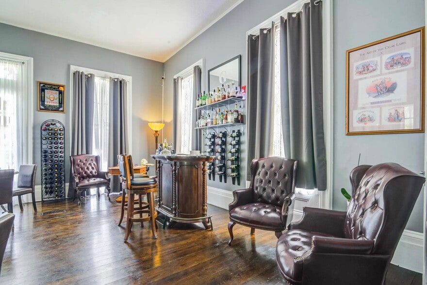 More Photos Of 1502 Market St, Galveston Hospitality For Sale