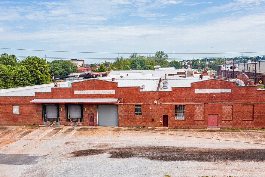 More Photos Of 715-725 9th Avenue, Columbus Industrial For Sale