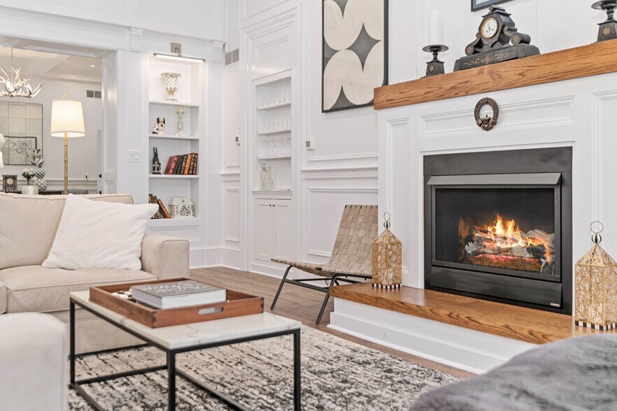 More Photos Of 11 E Philadelphia Ave, Boyertown Hospitality For Sale