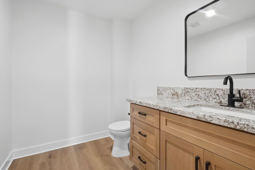 More Photos Of 1507 W 83rd St, Los Angeles Apartments For Sale