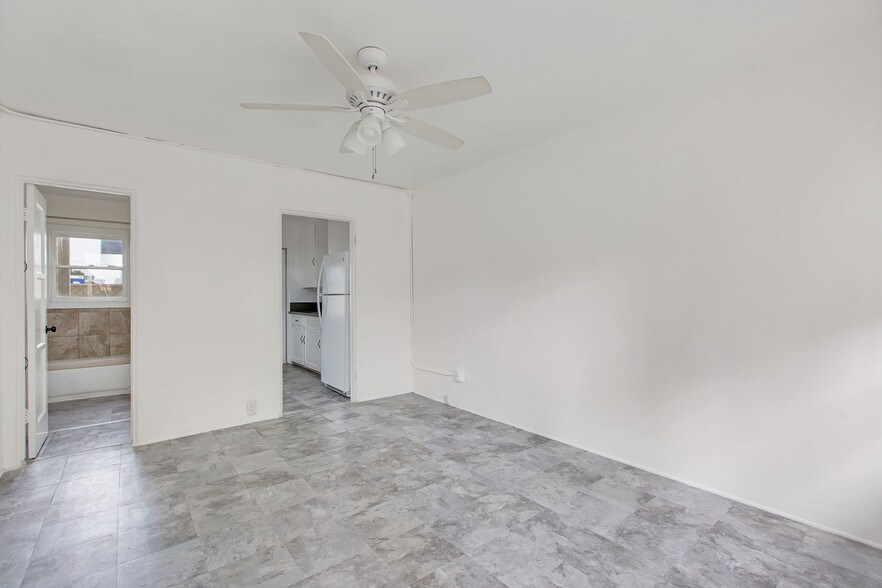 More Photos Of 1130-1134 11th Ave, San Diego Apartments For Sale