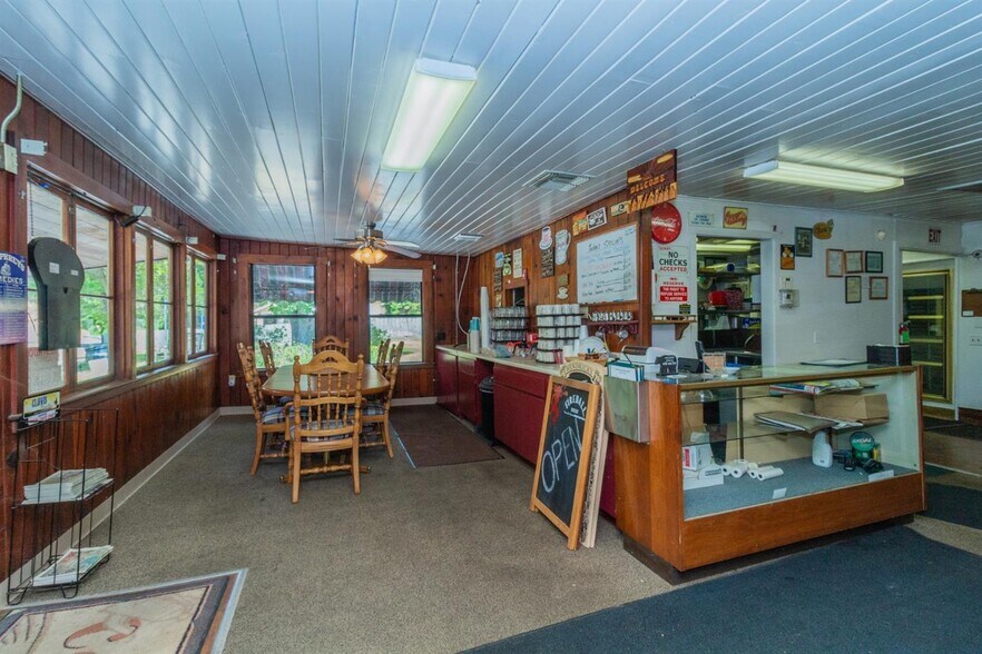 More Photos Of 23117 Tollhouse Rd, Clovis Restaurant For Sale