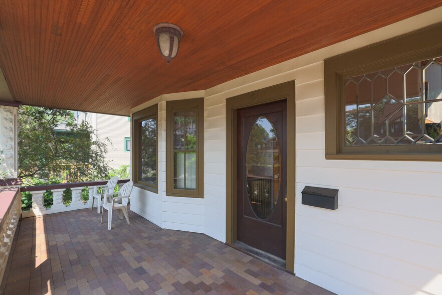 More Photos Of 951 Grand Ave, Saint Paul Office For Sale