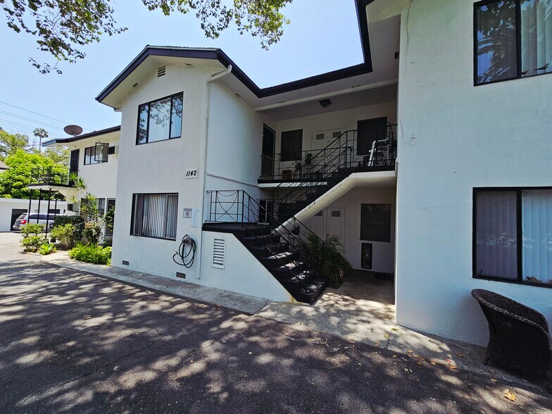 More Photos Of 1142-1148 Western Ave, Glendale Apartments For Sale