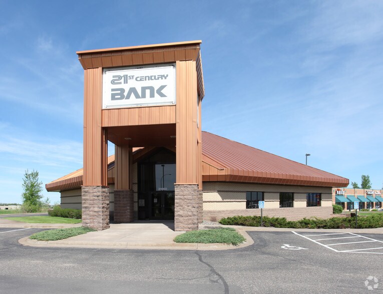 21660 S Diamond Lake Rd, Rogers, MN 55374 Retail For Lease