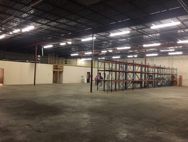 More Photos Of 5724 Ward Ave, Virginia Beach Warehouse For Lease