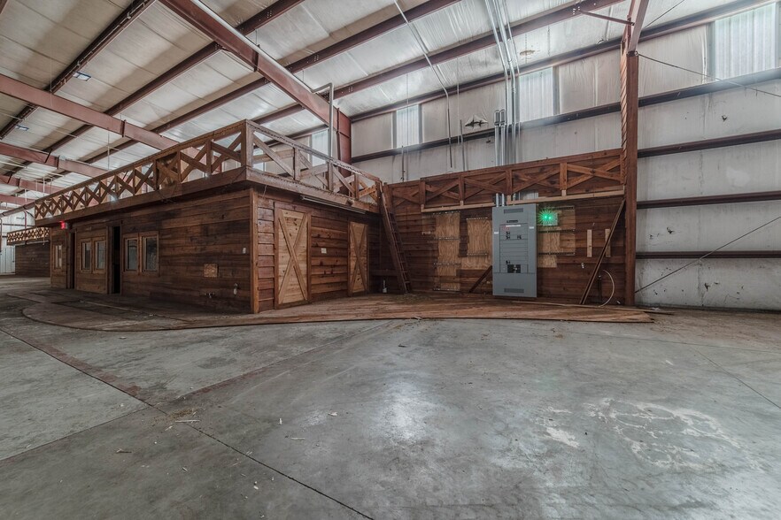 More Photos Of , Marion Unknown For Sale