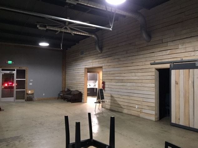 More Photos Of 4800 E Lake Blvd, Birmingham Service For Lease