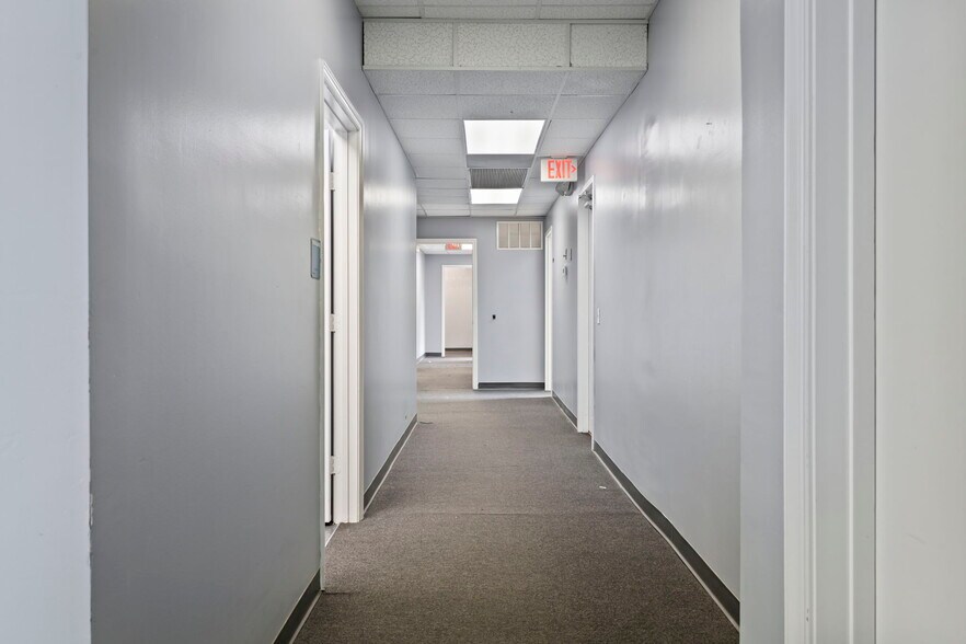 More Photos Of 1485 37th St, Vero Beach Medical For Lease