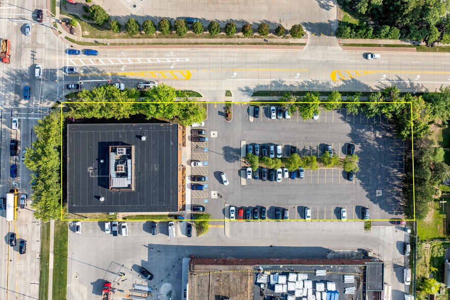 More Photos Of 6789 Ridge Rd, Parma Medical For Lease