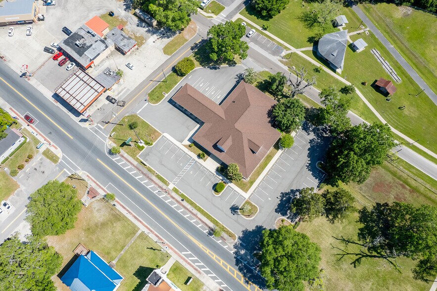 More Photos Of 300 W Main St, Lake Butler Storefront Retail Office For Sale