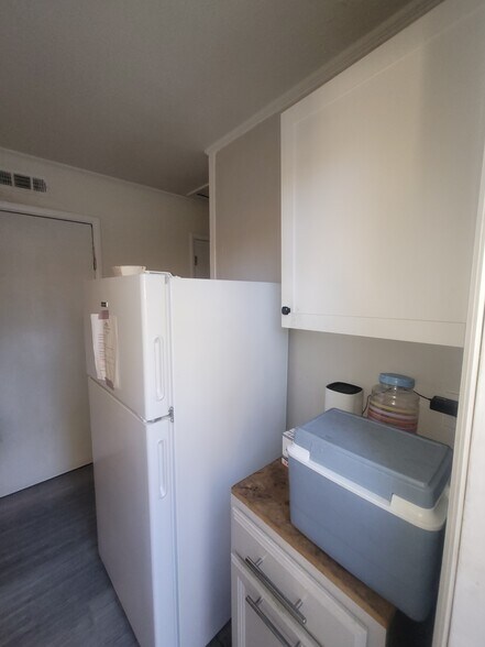 More Photos Of 1458 W 32nd St, Indianapolis Apartments For Sale