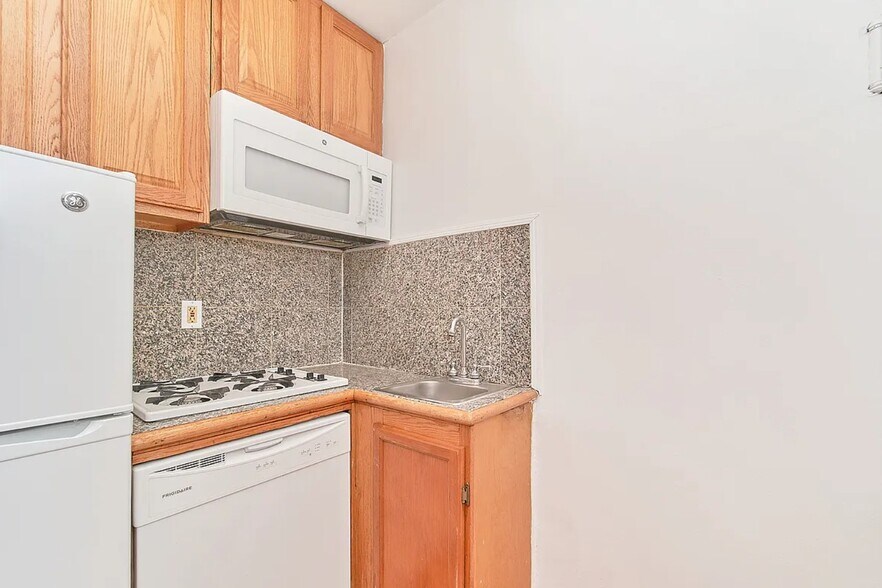 More Photos Of , New York Multifamily For Sale