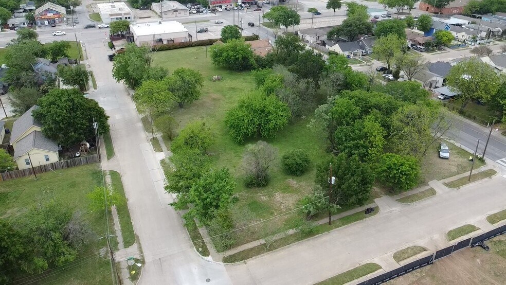 Primary Photo Of 838 McBroom St, Dallas Land For Sale